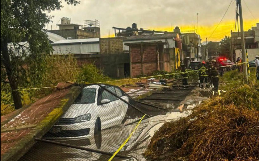 TORNADO EN TOLUCA DEJA DOS PERSONAS MUERTAS