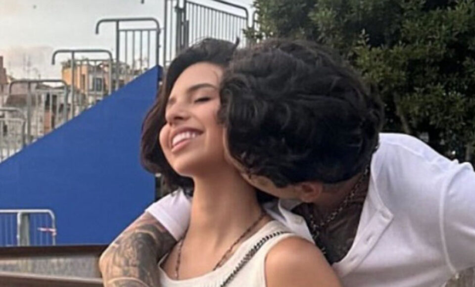 ÁNGELA AGUILAR Y CHRISTIAN NODAL CONFIRMAN NOVIAZGO