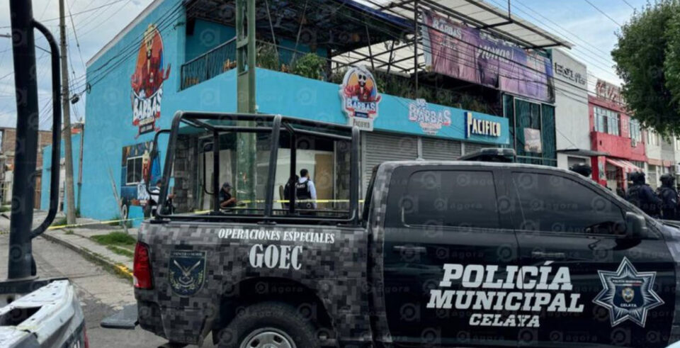 DEJA DOS MUERTOS ATAQUE EN RESTAURANTE DE CELAYA