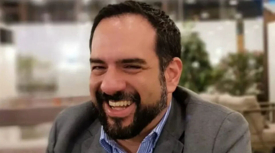 MANUEL GUERRERO SALE LIBRE DE QATAR Y VUELA RUMBO A LONDRES