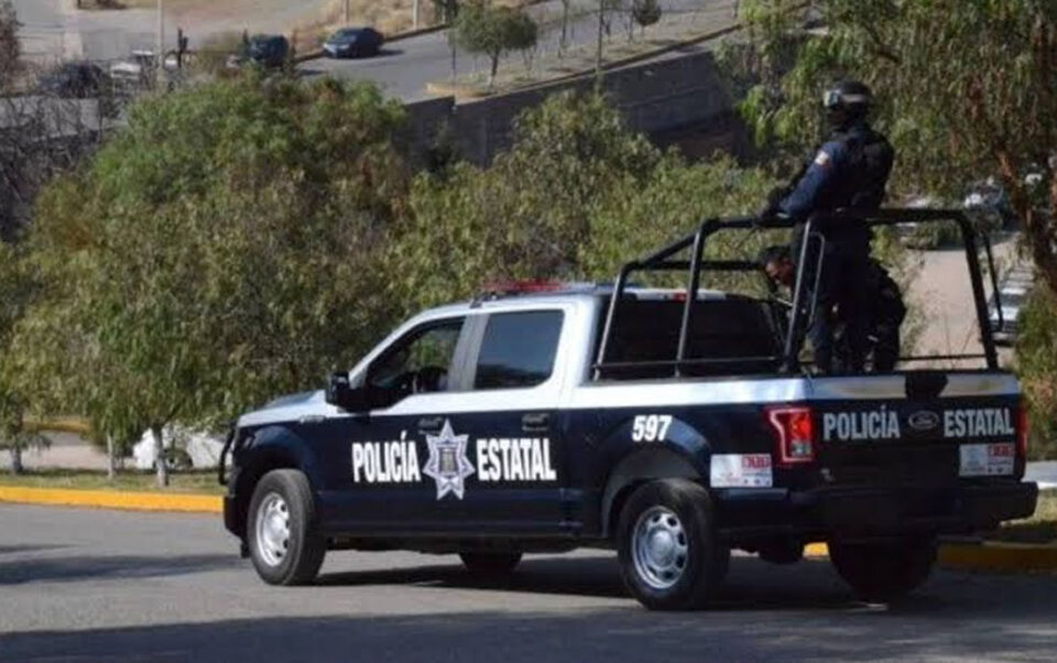 POLICÍAS ACUSADOS DE ROBO SON PRESENTADOS ANTE LA FGJEM