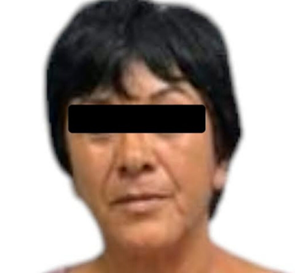 DETIENEN A PERSONA Y ASEGURAN NARCÓTICOS DURANTE CATEO EN ECATEPEC