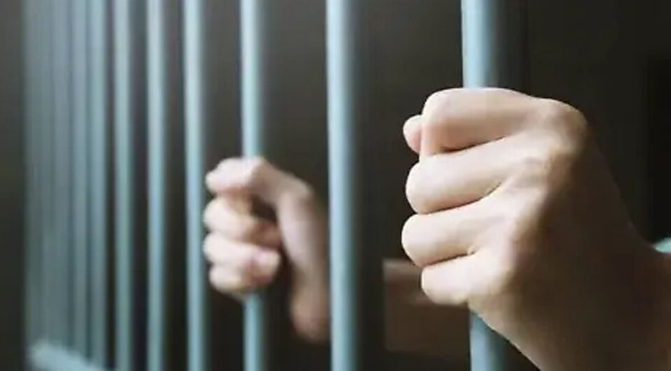 SENTENCIAN A SUJETO QUE ABUSÓ DE SU HIJASTRA EN MÉRIDA