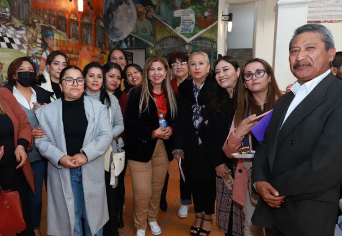 JUANITA CARRILLO REAFIRMA SU COMPROMISO CON LA EDUCACIÓN, ENCABEZA ENCUENTRO CON AUTORIDADES EDUCATIVAS