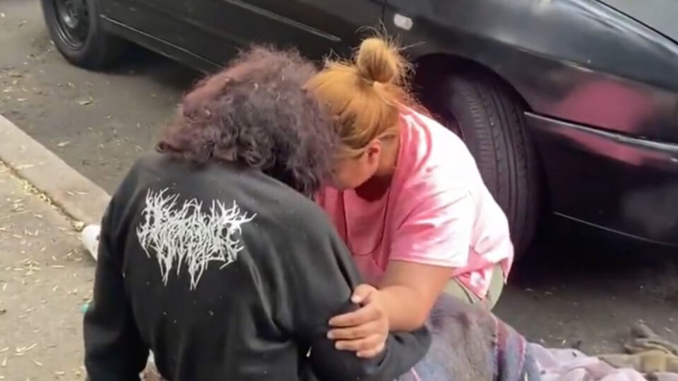 HALLAN CON VIDA A MUJER QUE DESAPARECIÓ EN CHAPULTEPEC