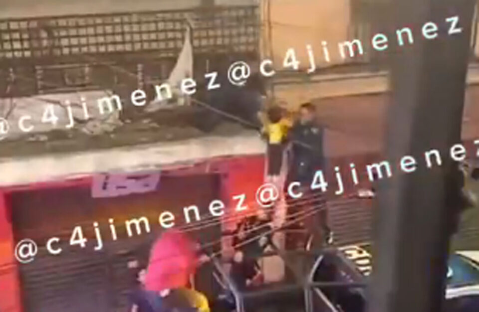 NIÑO DE 2 AÑOS CAE DESDE EL TERCER DE UN EDIFICIO EN LA CDMX
