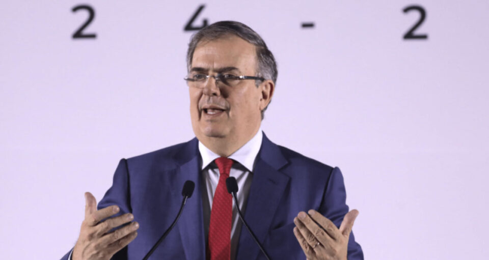 UNA DISTRACCIÓN, ACUSAR AL GOBIERNO DE ALIANZA CON EL NARCO EBRARD