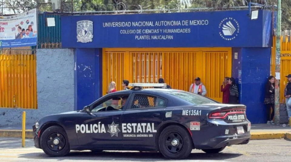 VINCULAN A PROCESO A ADOLESCENTE QUE AGREDIÓ A PROFESOR EN EL CCH NAUCALPAN