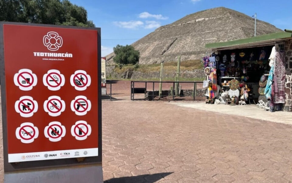 ZONA ARQUEOLÓGICA DE TEOTIHUACAN LUCE NUEVA IMAGEN GRÁFICA EN CÉDULAS Y SEÑALÉTICA 2