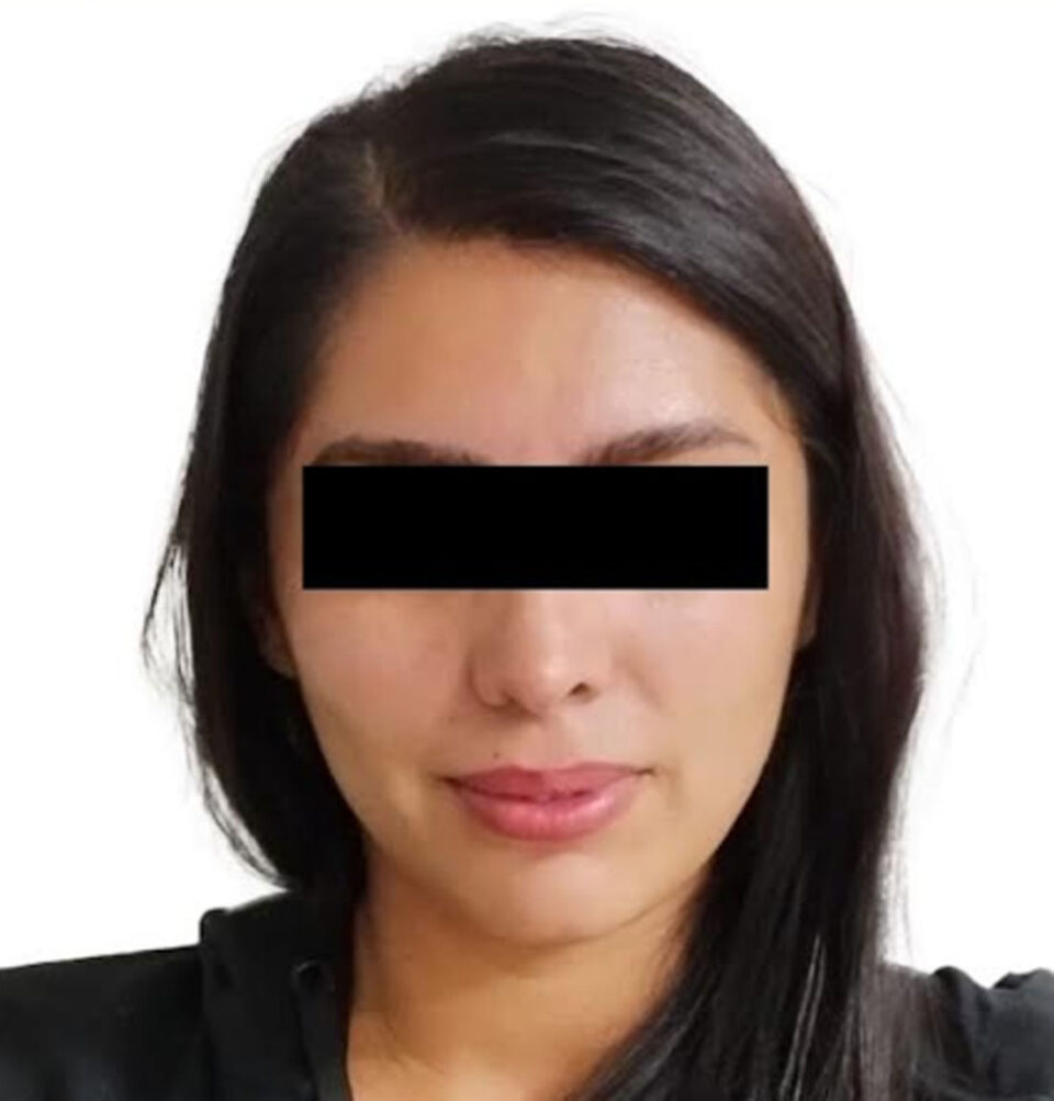 DETIENEN A DANIELA MIRUVSKA, EXMISS EDOMEX, POR PRESUNTO ROBO Y DESPOJO