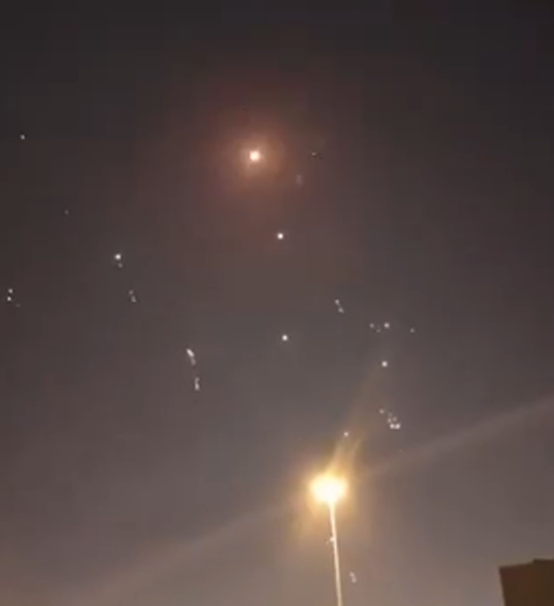 Irán ataca bases de EE.UU