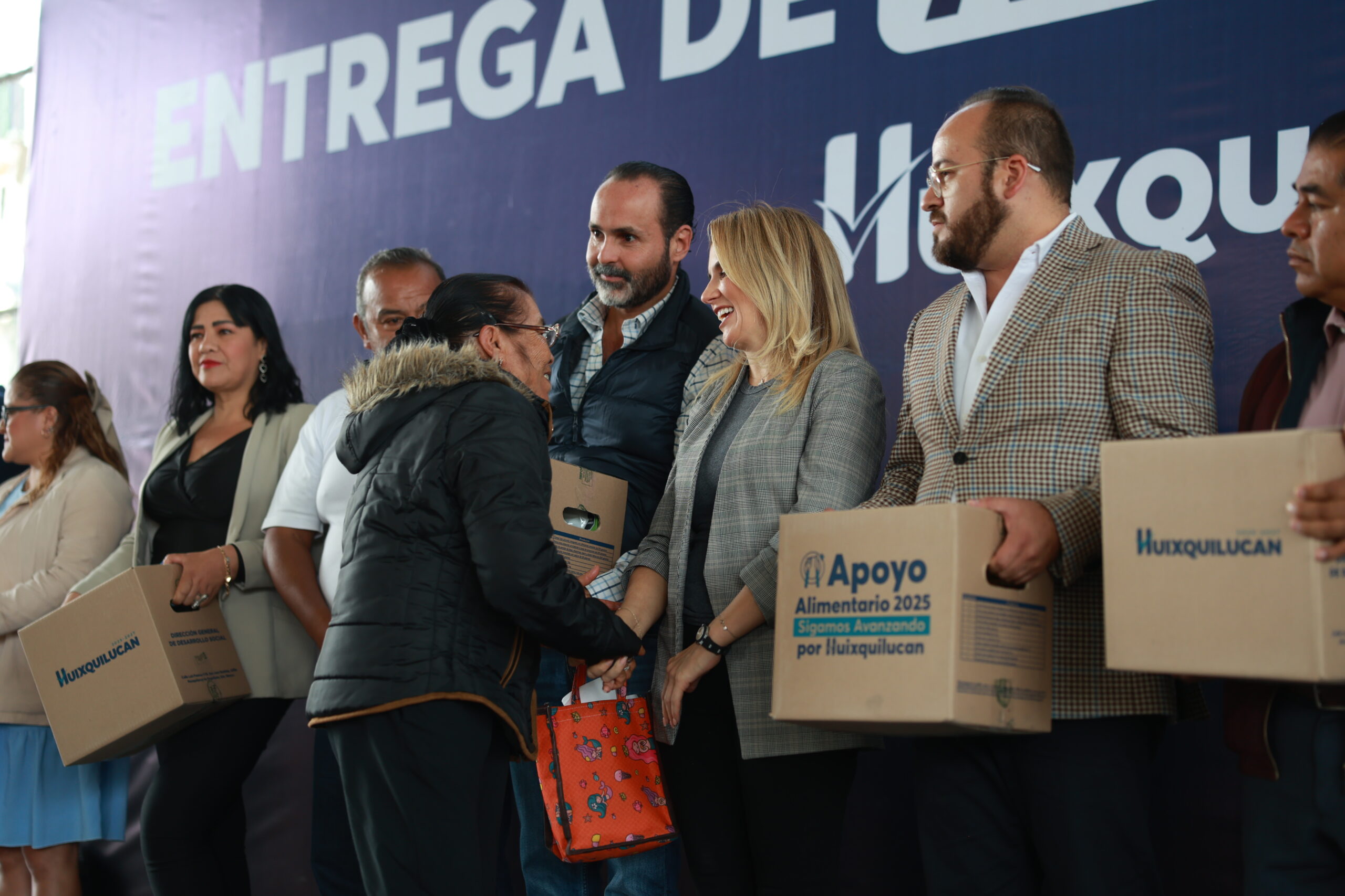 Romina Contreras entregó mil 500 despensas del "Apoyo Alimentario 2025"