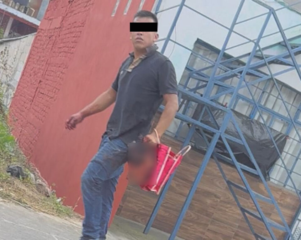 detienen-a-sujeto-que-paseaba-con-una-cabeza-humana-en-coatepec-veracruz