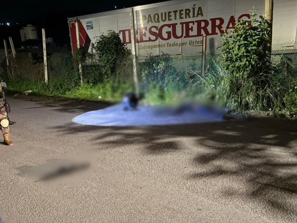 Frustran robo de tráiler y liberan a conductor secuestrado en Naucalpan