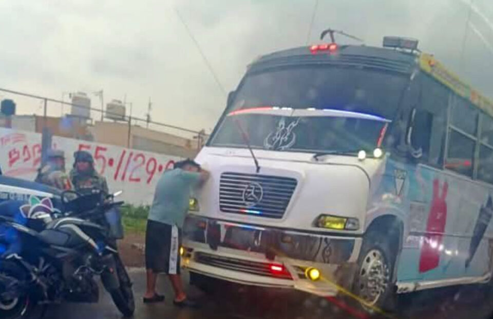 Pasajero asesina a chofer de transporte público en Ecatepec
