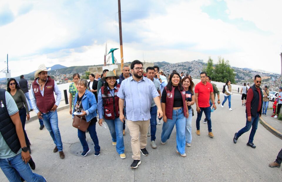 Alcalde Isaac Montoya supervisa renovación urbana con perspectiva de género en Naucalpan