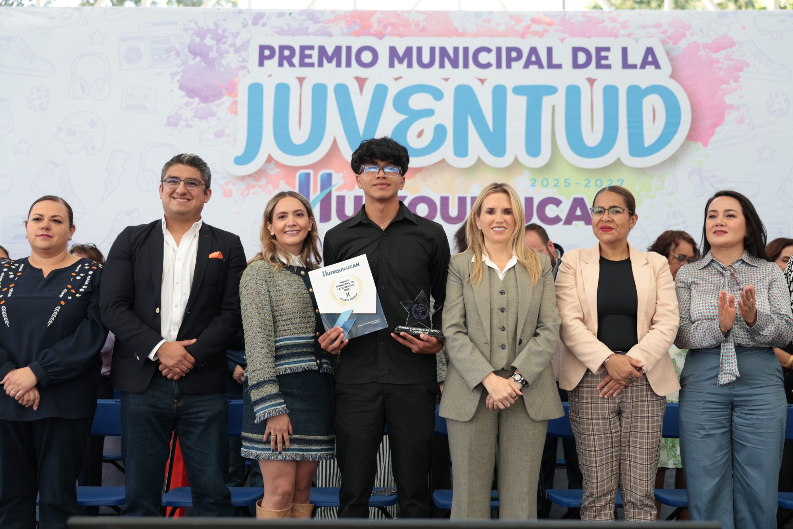 Entrega Huixquilucan el Premio Municipal de la Juventud 2025