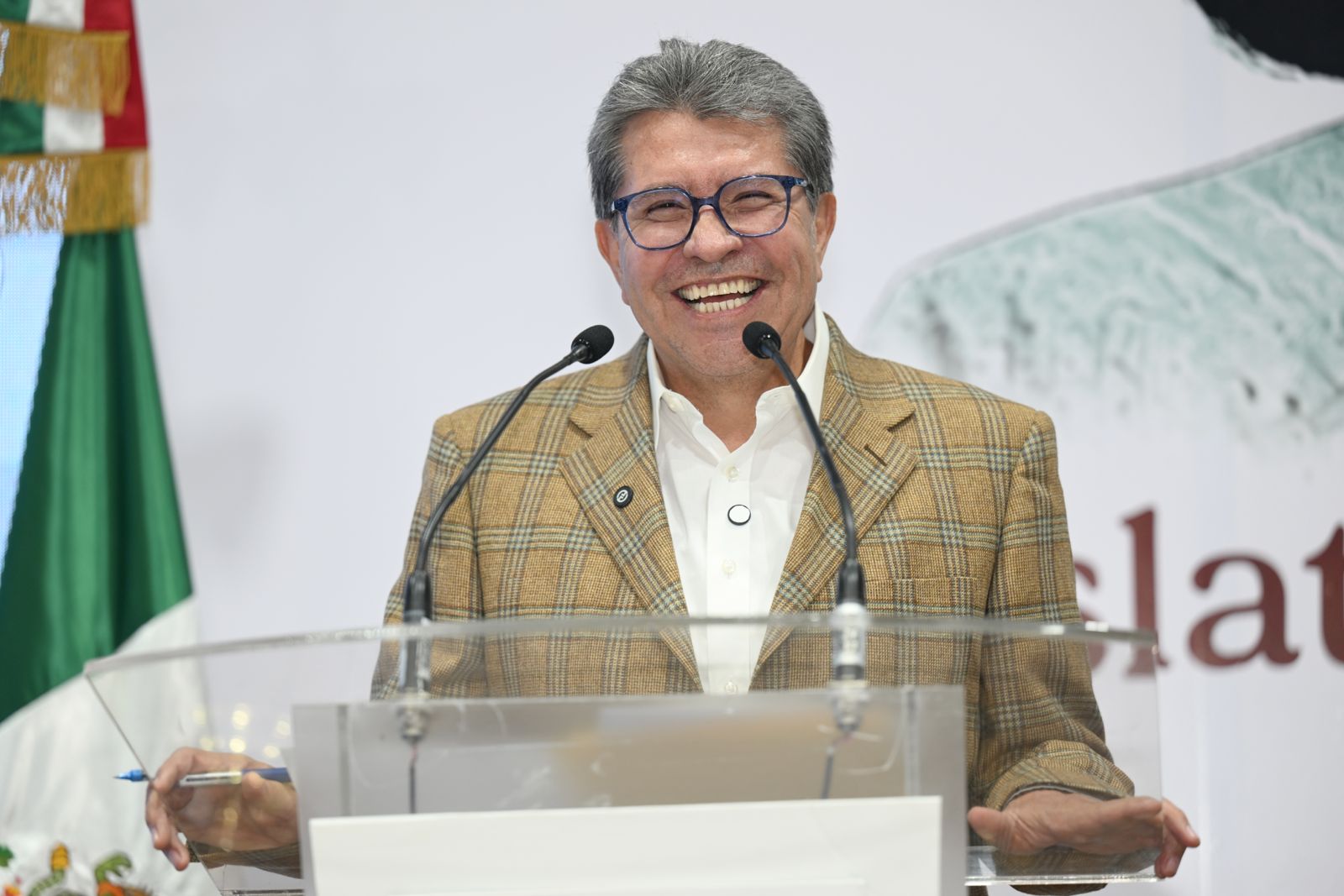 Ricardo Monreal afirma que Paquete Económico 2026 garantizará bienestar, educación y salud