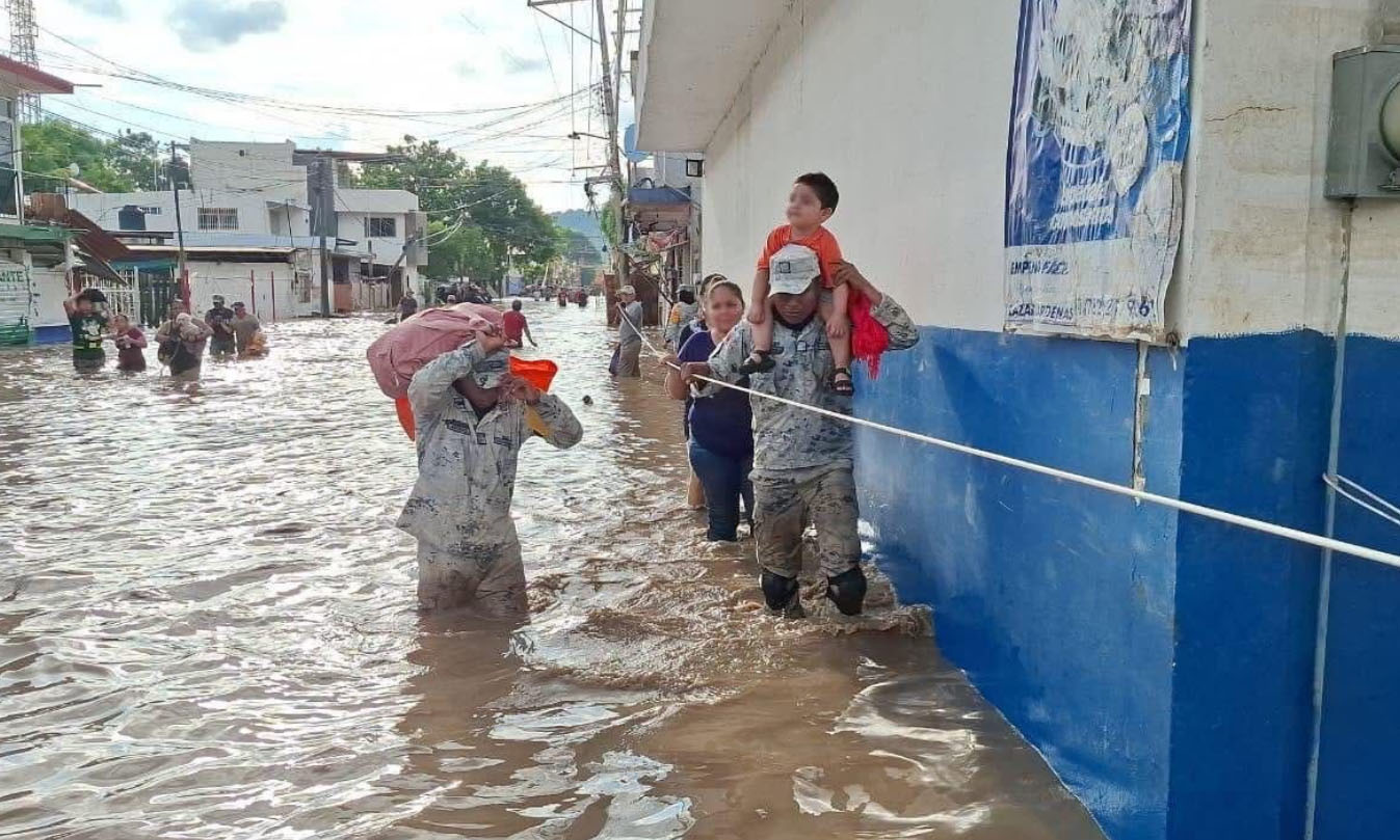Fuertes lluvias dejan 44 muertos y miles de damnificados en México