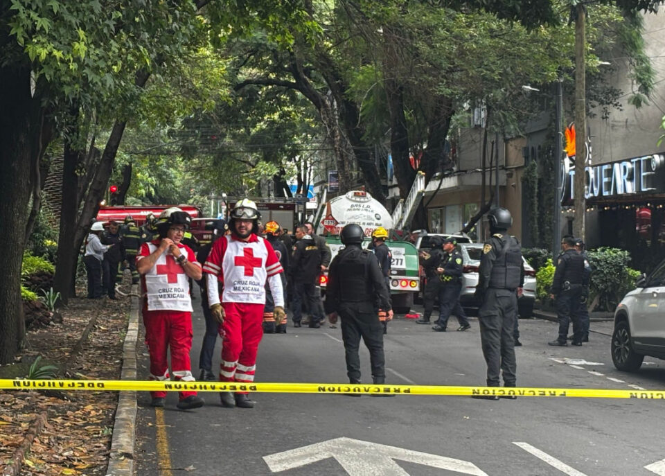 Fuga de gas en Polanco moviliza a cuerpos de emergencia