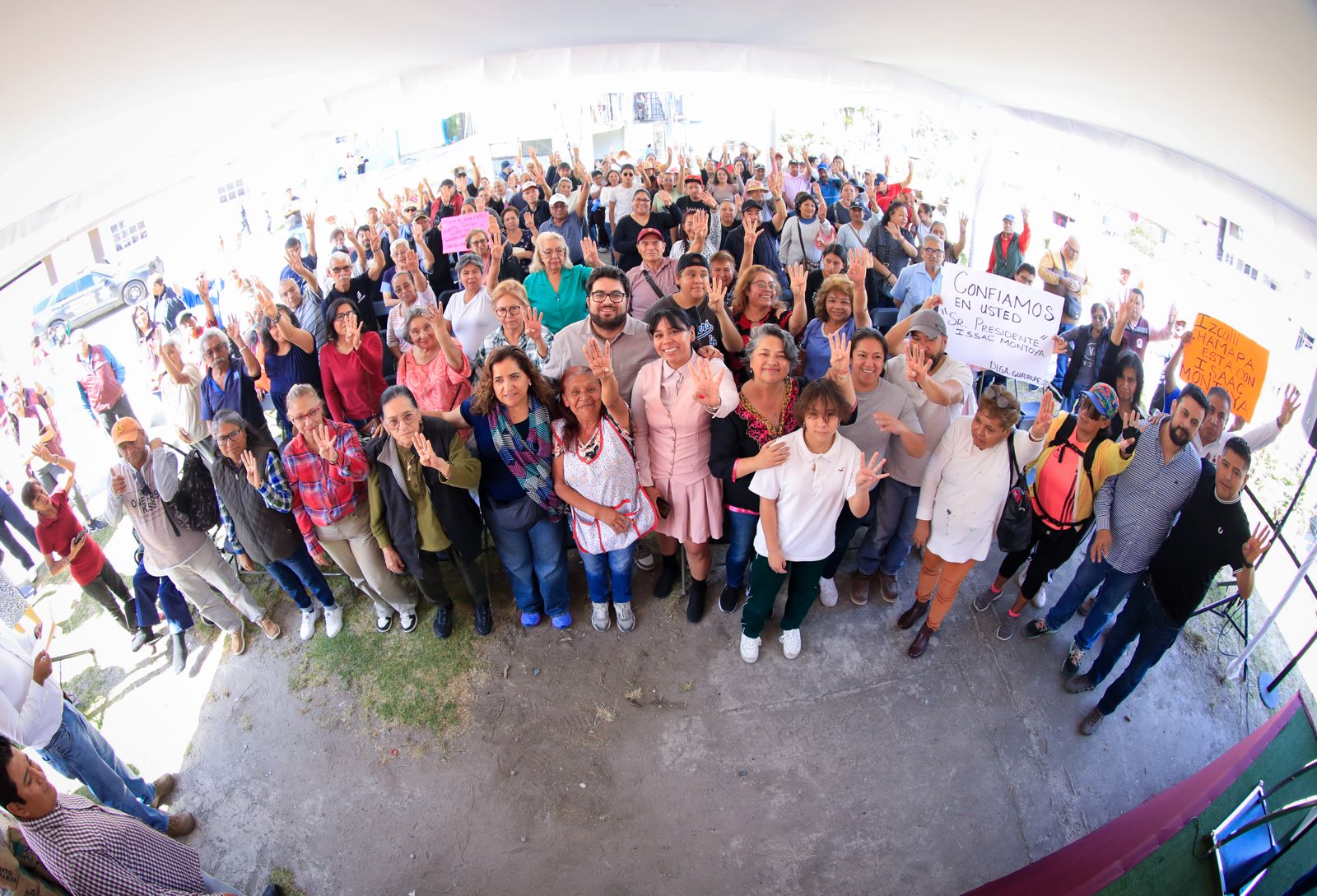 Lleva Gobierno de Naucalpan el programa “La Comuna” a Izcalli Chamapa