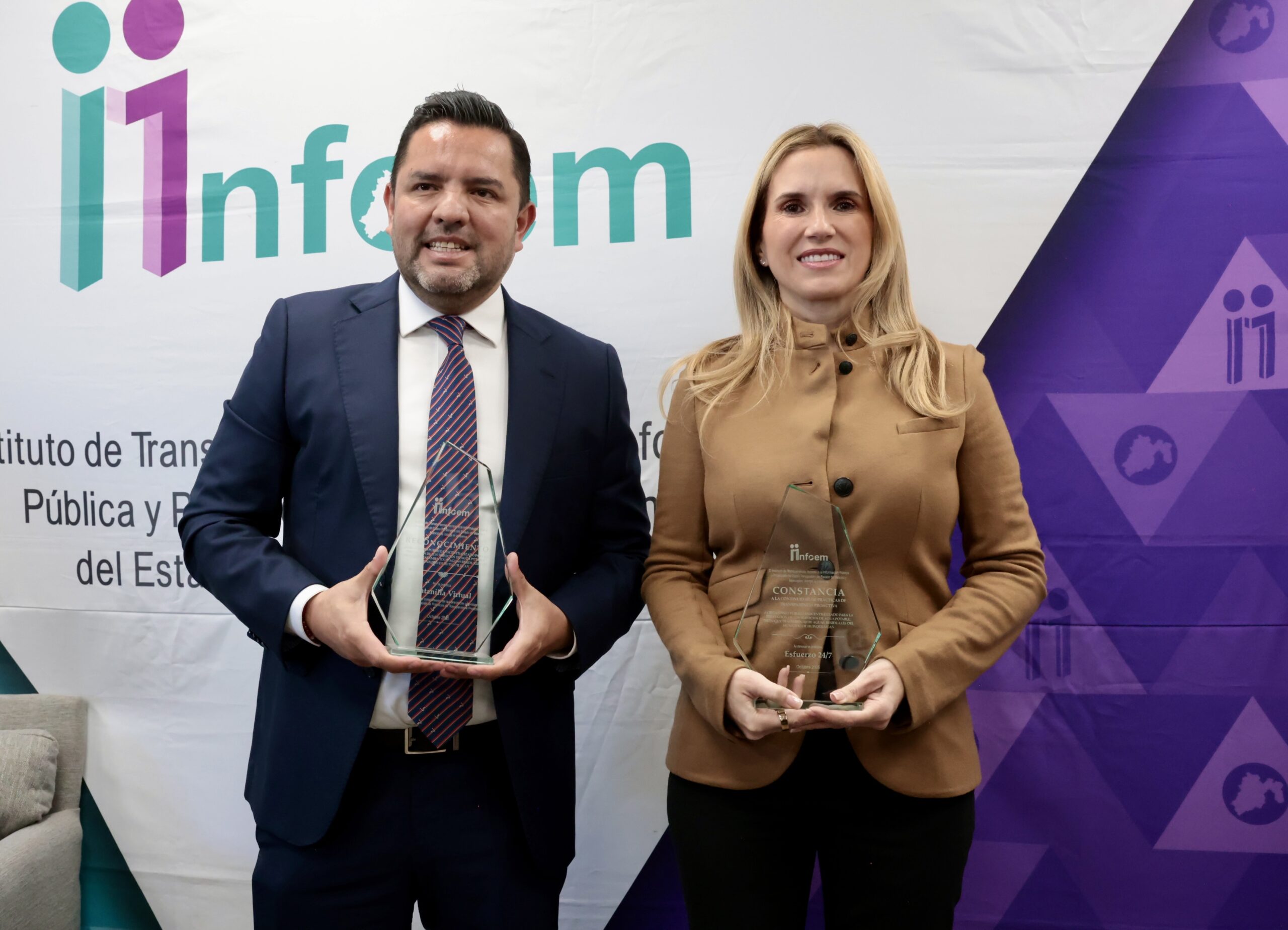 Reconocen a Huixquilucan por sus prácticas de transparencia y atención a la ciudadanía