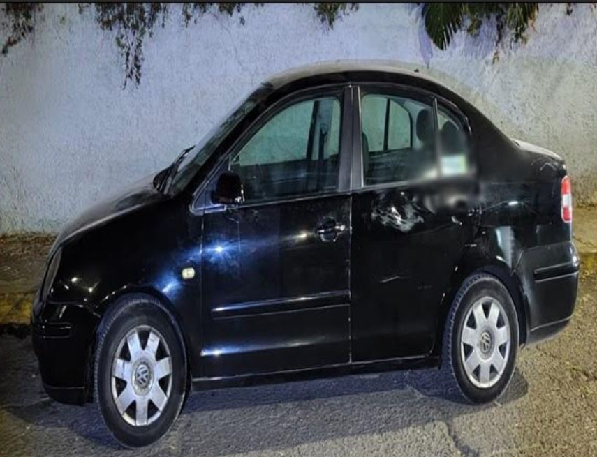 Aseguran automóvil relacionado con robo a negocio en Ecatepec