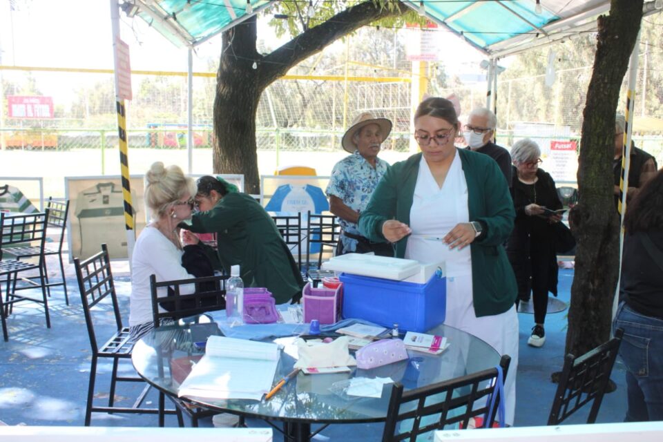 Gran aceptación al programa de vacunación de “Proyecto Social Naucalpan”