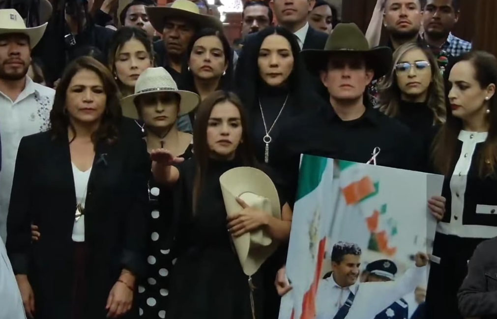 Grecia Quiroz toma protesta como alcaldesa de Uruapan tras asesinato de Carlos Manzo