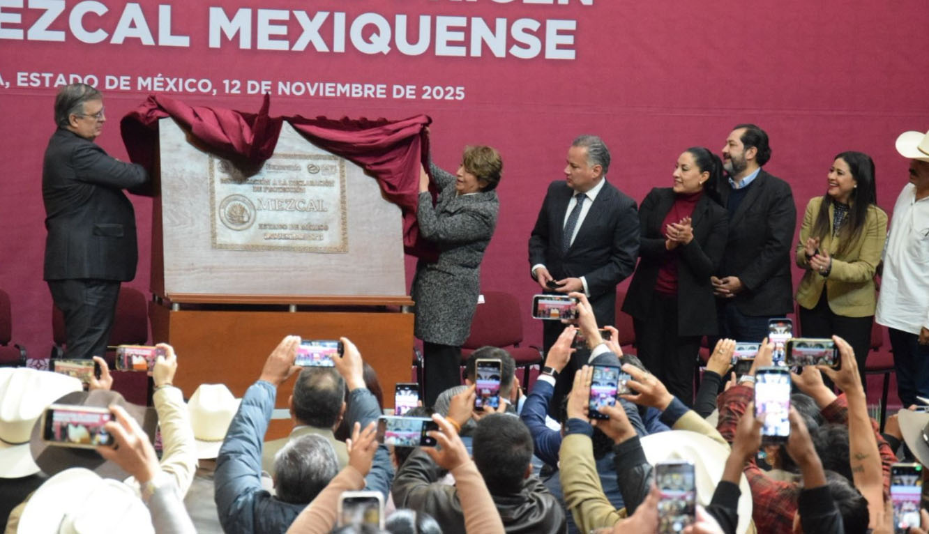 Presencian congresistas denominación de origen del mezcal mexiquense