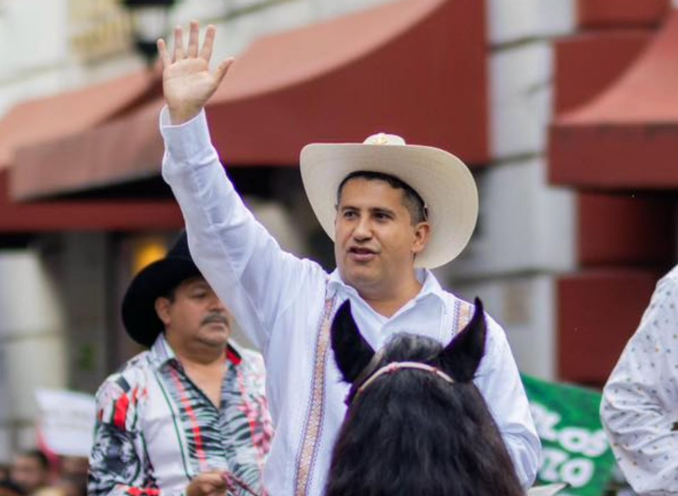 Vinculan a proceso a “El Licenciado” por homicidio del alcalde de Uruapan