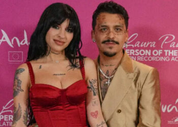 Christian Nodal demanda a Cazzu por pensión de su hija Inti