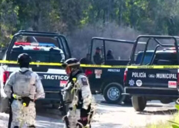 Hallan cuerpo de mujer embolsado en Tultitlán