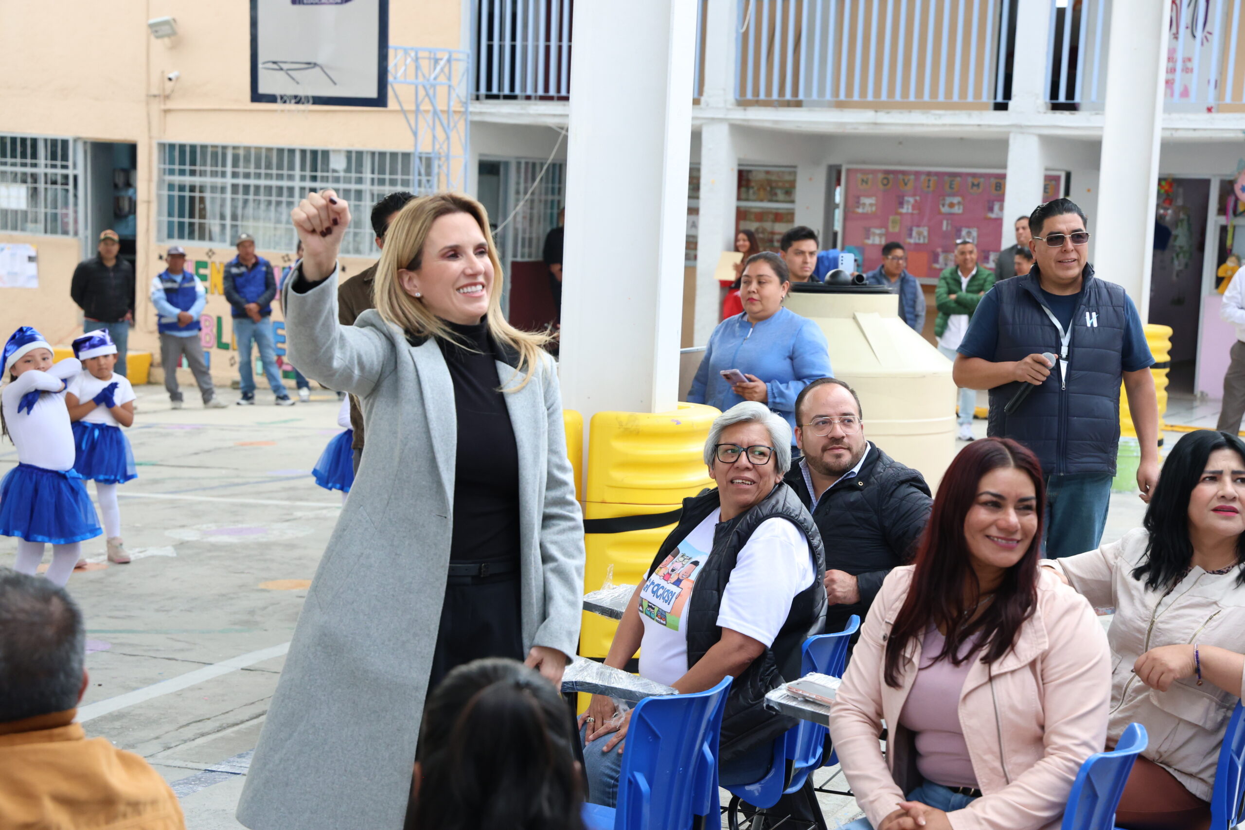 Reconocen en Huixquilucan los avances del programa “Acción por la Educación”