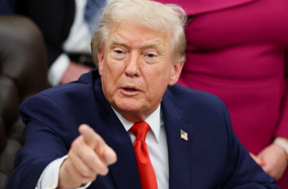 trump-ordena-bloqueo-total-a-los-petroleros-sancionados-en-venezuela Trump ordena bloqueo total a los petroleros sancionados en Venezuela