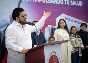 Suman 2 mil lentes gratuitos entregados por Isaac Montoya