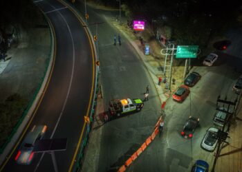 Gobierno  de Naucalpan  continúa con pavimentación  de Periférico