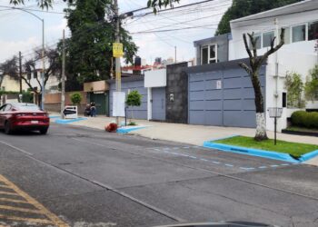 Vecinos de la Zona Azul recuperan tranquilidad; ya no obstruyen sus entradas
